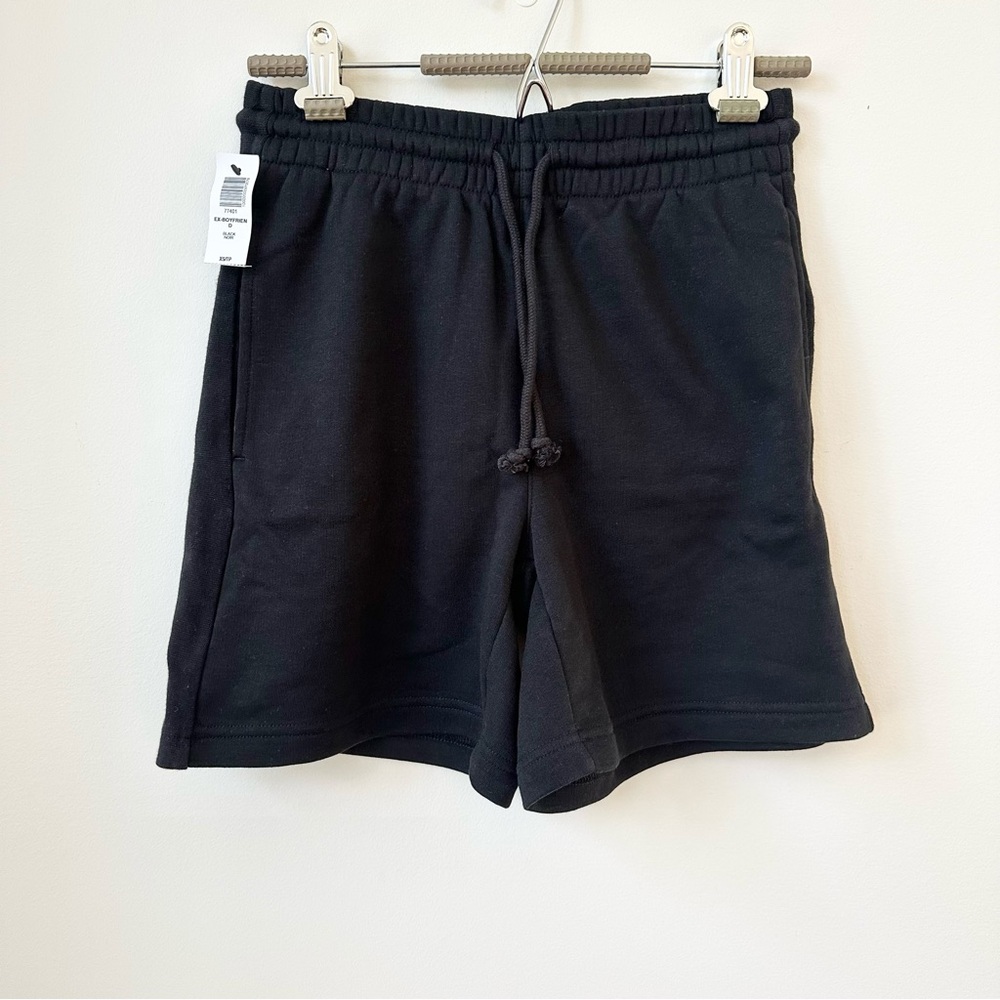TNA | NWT AIRY FLEECE MID-THIGH 6”INSEAM SWEATFLEECE SHORTS (EX-BOYFRIEND FIT)
